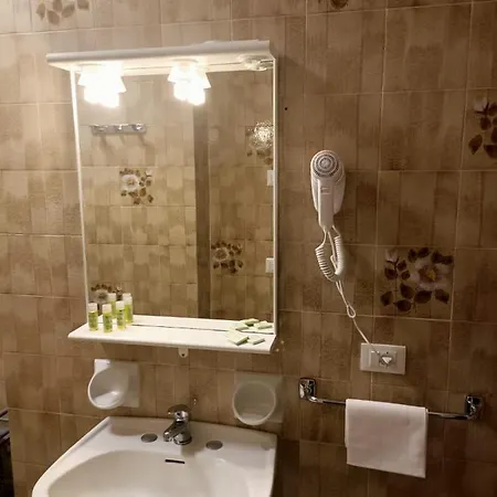 レジデンス ラ メリディアーナ サン・バルトロメーオ・アル・マーレ