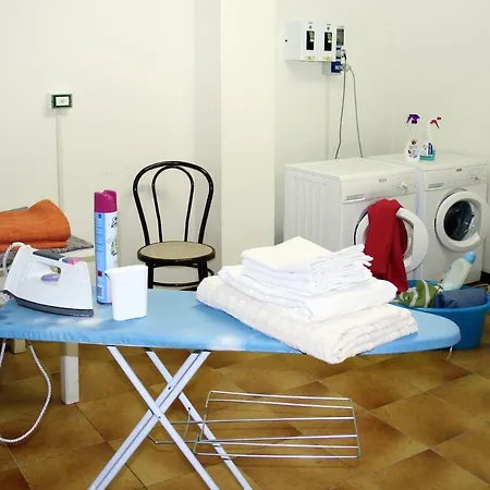 レジデンス ラ メリディアーナ アパートホテル