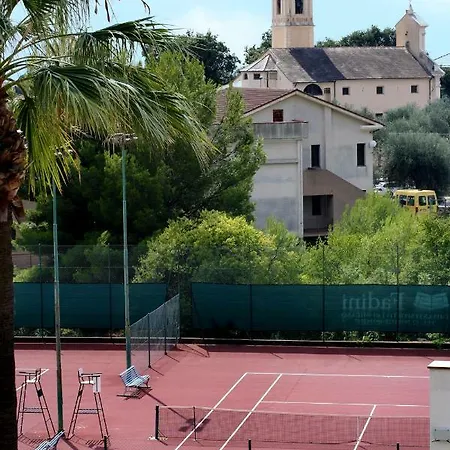 レジデンス ラ メリディアーナ アパートホテル サン・バルトロメーオ・アル・マーレ