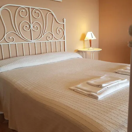 レジデンス ラ メリディアーナ アパートホテル サン・バルトロメーオ・アル・マーレ