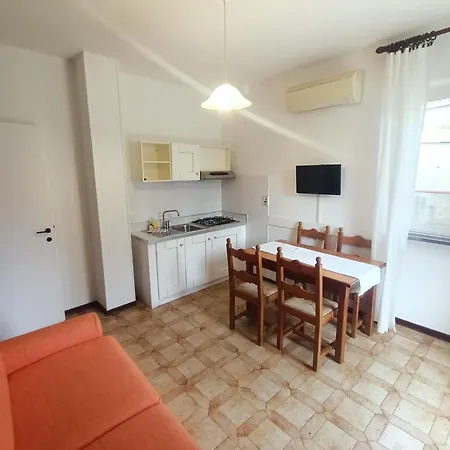 Aparthotel La Meridiana San Bartolomeo Al Mare