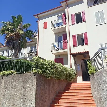 La Meridiana Aparthotel 4*